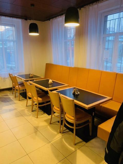 Pivovar Maly Janek - Restaurace, Penzion A Stany Jince Esterno foto
