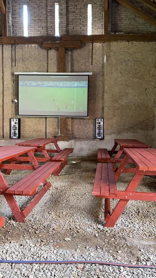 Pivovar Maly Janek - Restaurace, Penzion A Stany Jince Esterno foto