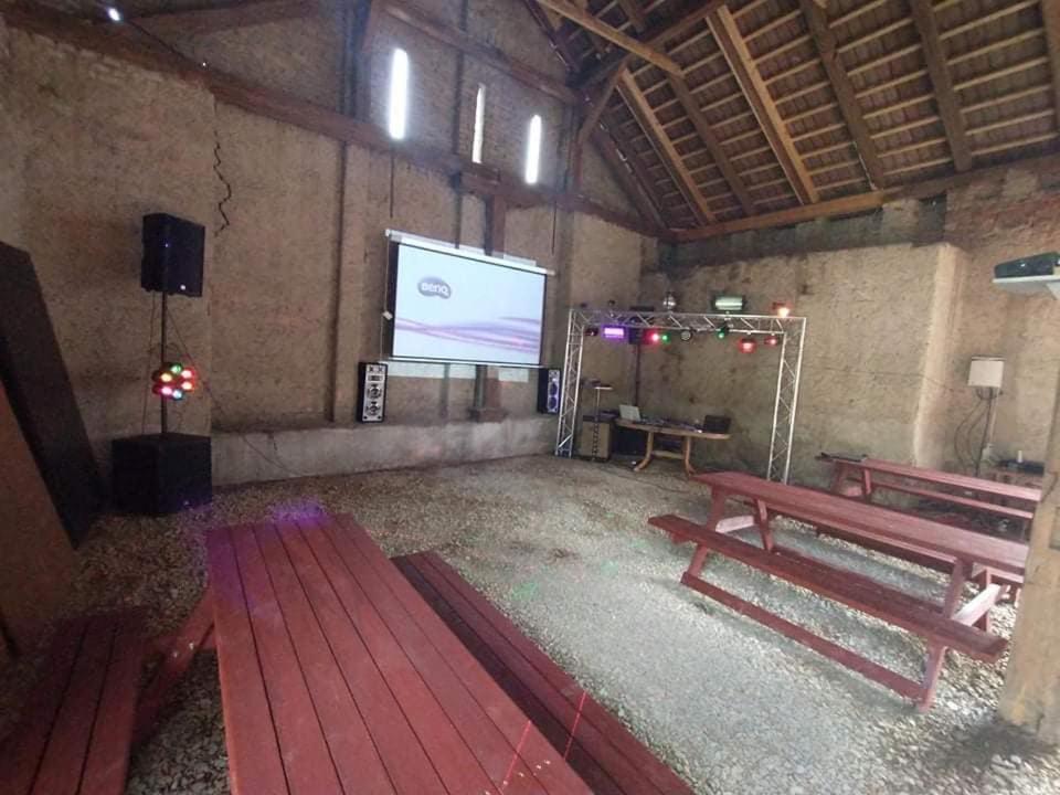 Pivovar Maly Janek - Restaurace, Penzion A Stany Jince Esterno foto